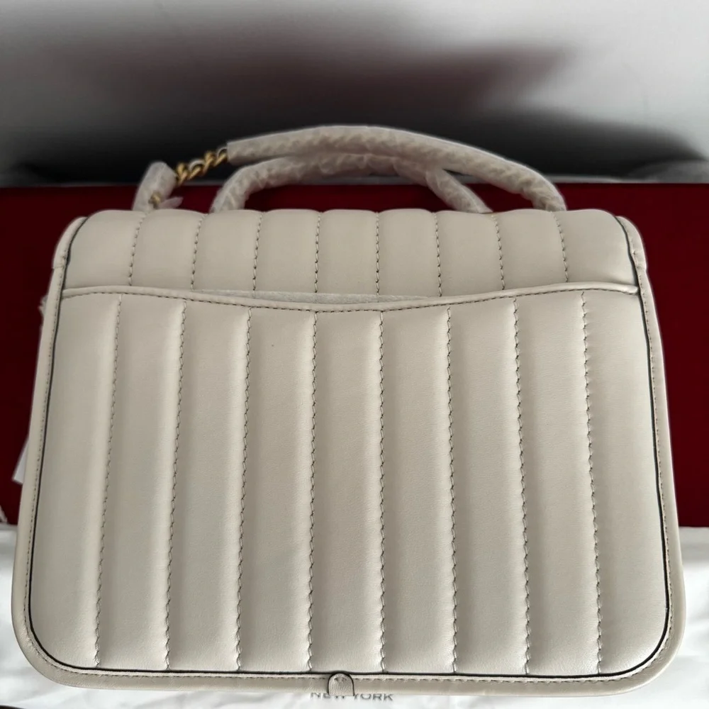 NWT PRICE FIRM Coach Madison Bag Quilting in Chalk/Brass Hardware/Chain/Turnlock - Picture 11 of 16